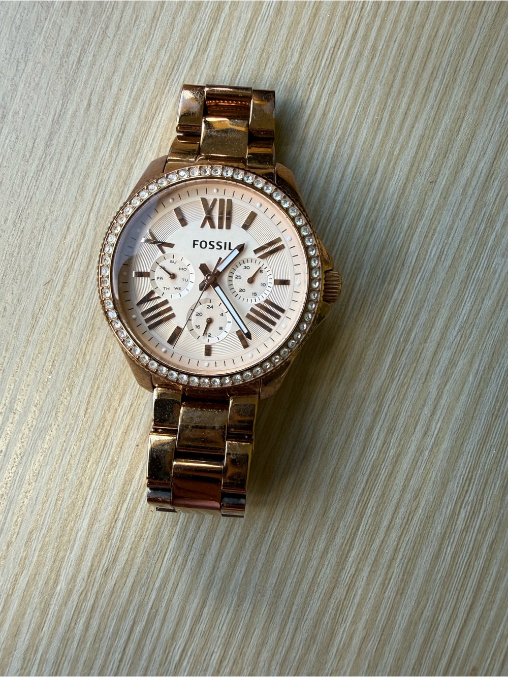 Fossil Rose Gold-Tone Crystal Bezel Womenβs Bracelet Watch